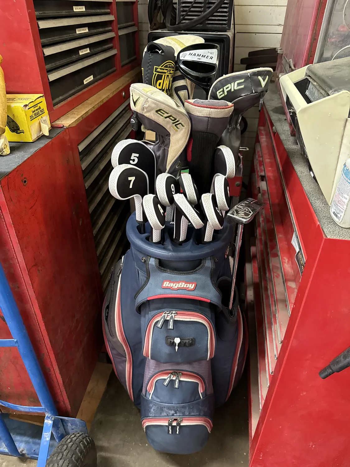 Bag Boy Revolver XP cart bag s otočnou hlavou