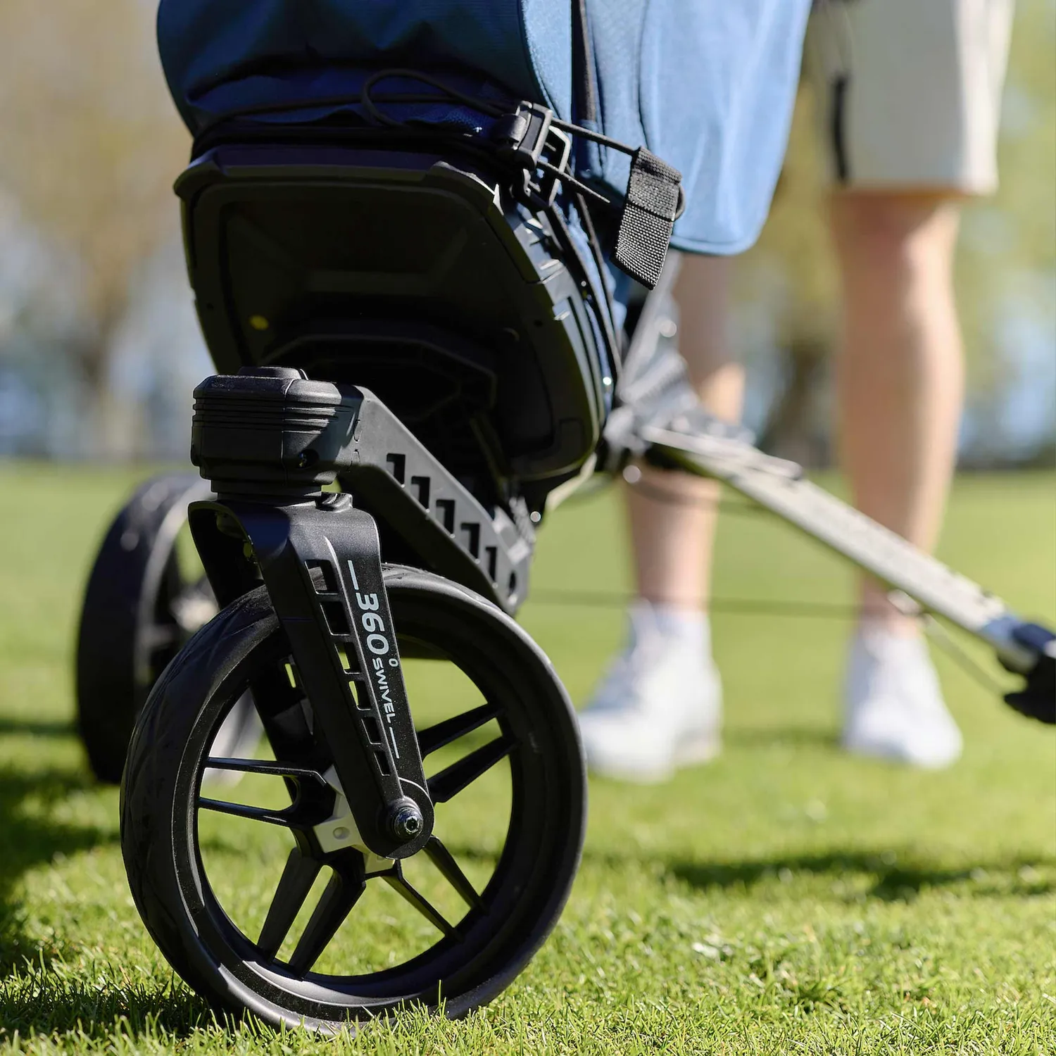 BAG BOY Nitron Swivel golfový vozík