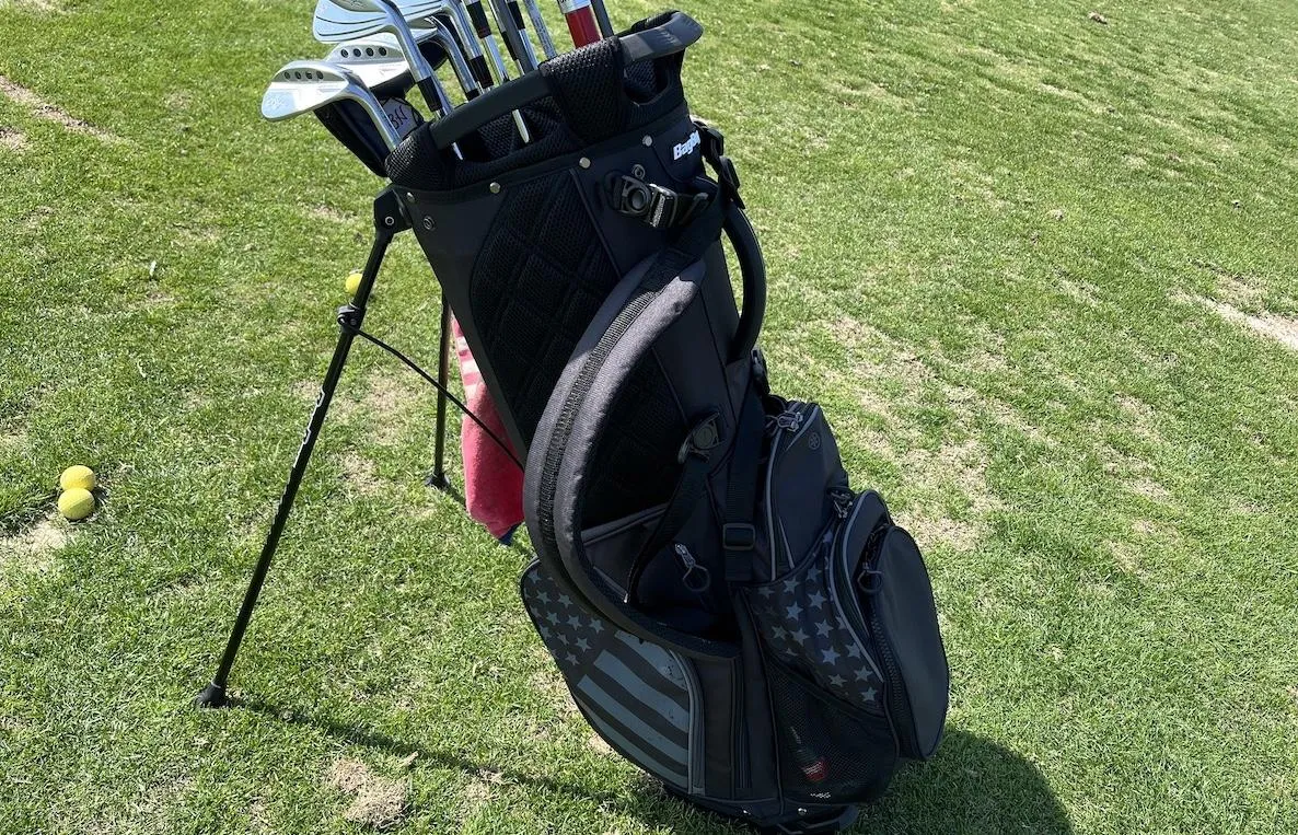 Bag Boy Chiller Pro Hybrid golfový bag s chlazením