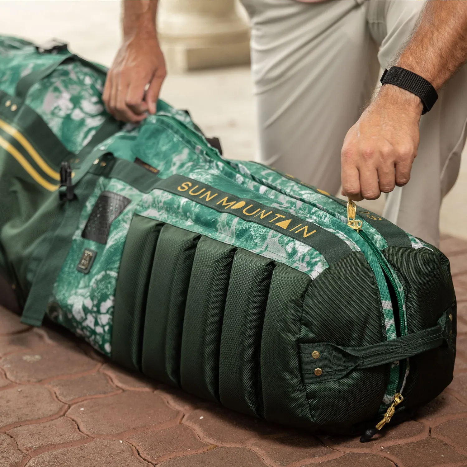 Sun Mountain ClubGlider Meridian cestovní obal Realtree maskáčový