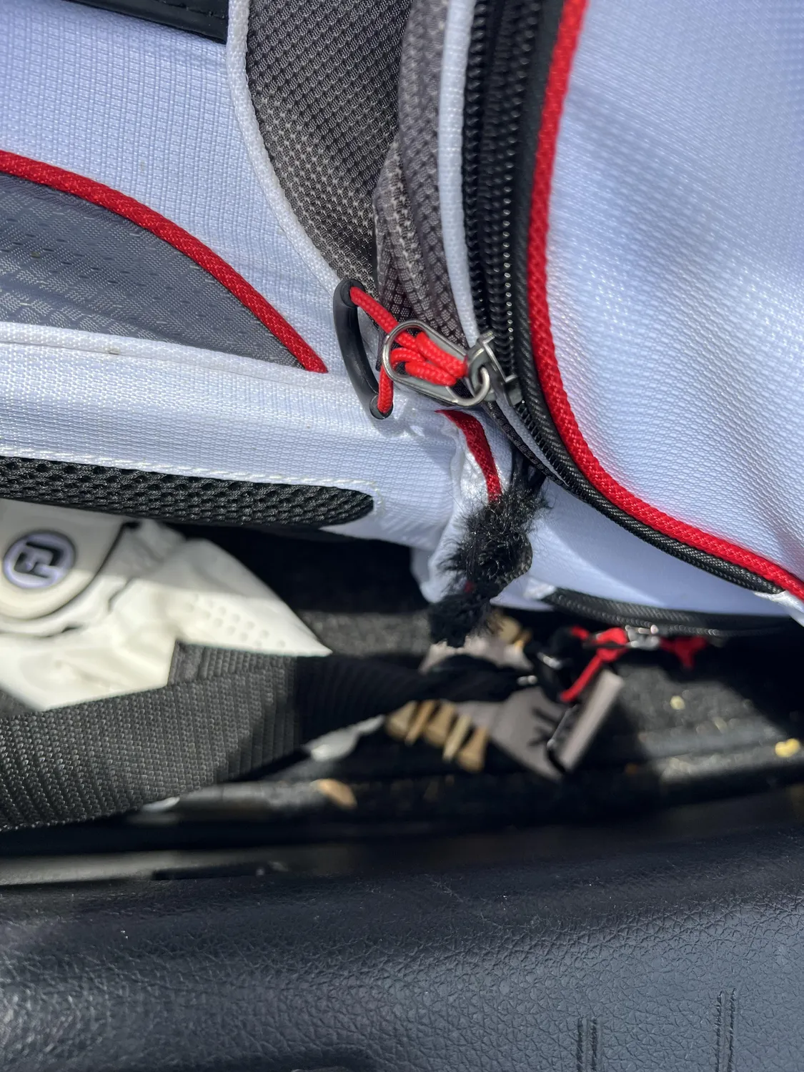 Bag Boy Chiller Pro Hybrid golfový bag s chlazením